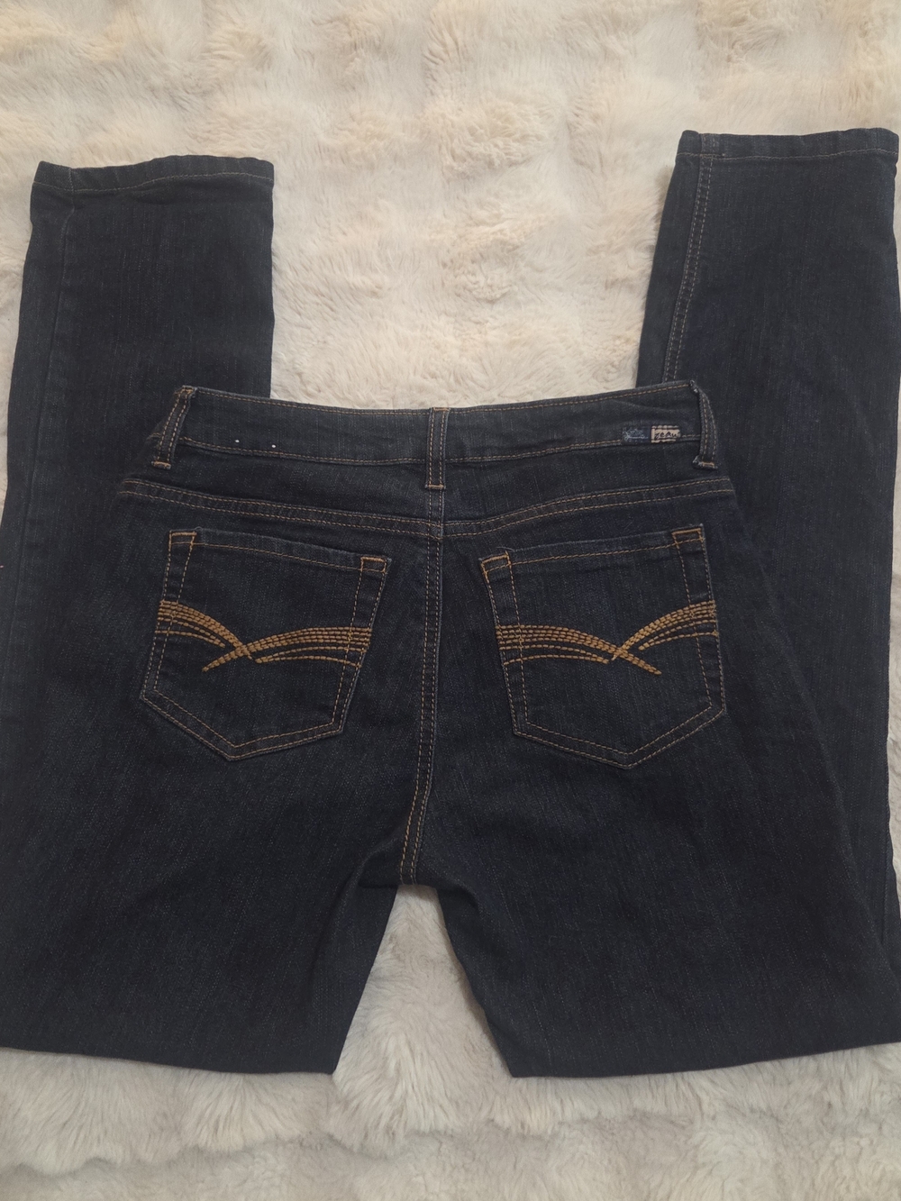 Size 4P Women's Dark Blue Jeans